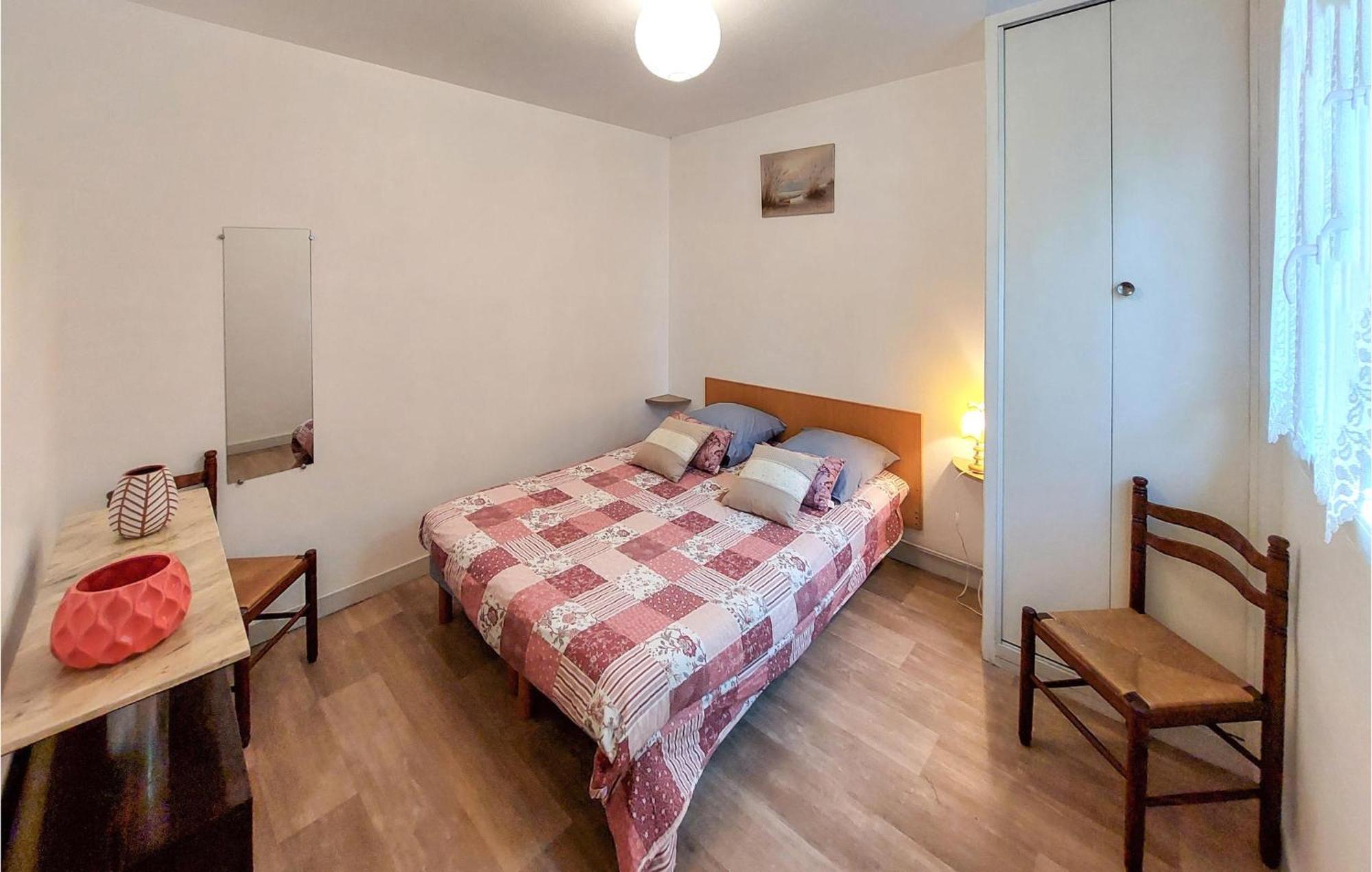 Gorgeous Home In Molinet With Wifi Bagian luar foto