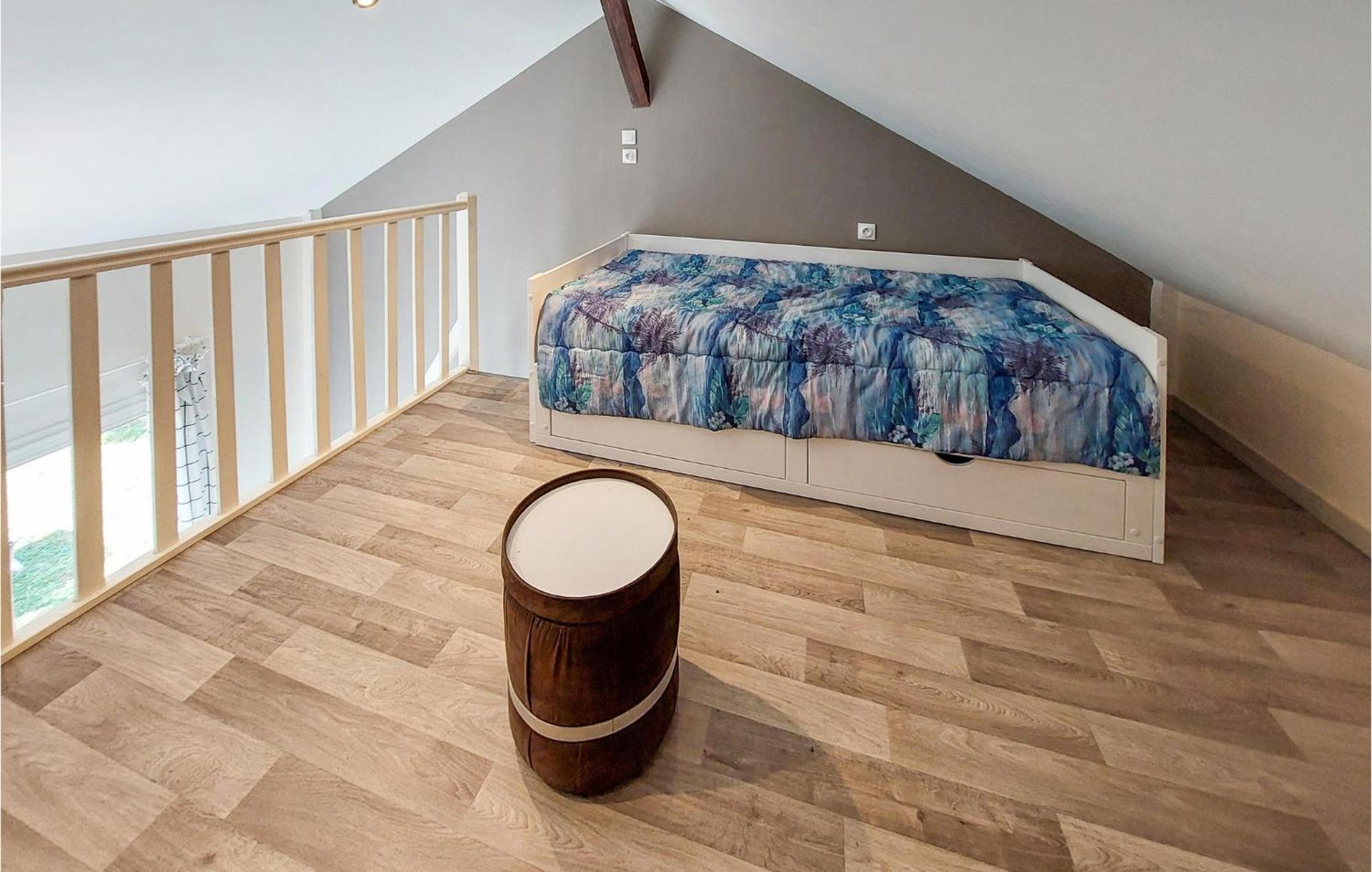 Gorgeous Home In Molinet With Wifi Bagian luar foto